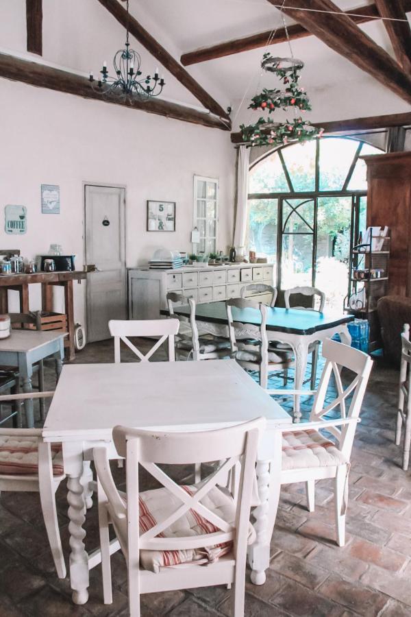 La Bastide Des Songes - Demeure D'Hotes Robion en Luberon Luaran gambar