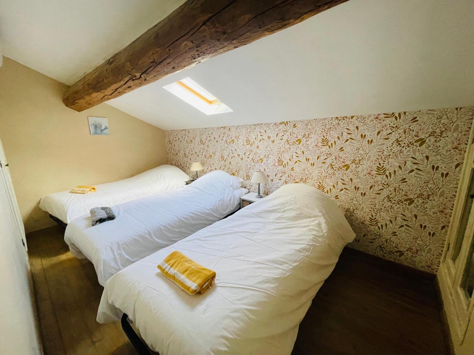 La Bastide Des Songes - Demeure D'Hotes Robion en Luberon Luaran gambar