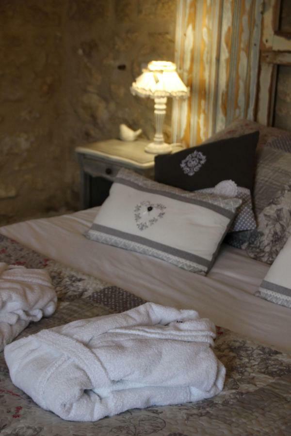 La Bastide Des Songes - Demeure D'Hotes Robion en Luberon Luaran gambar